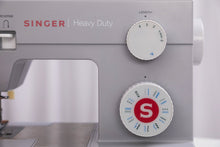 Load image into Gallery viewer, 2025 Macchina per cucire Heavy Duty 4423 -