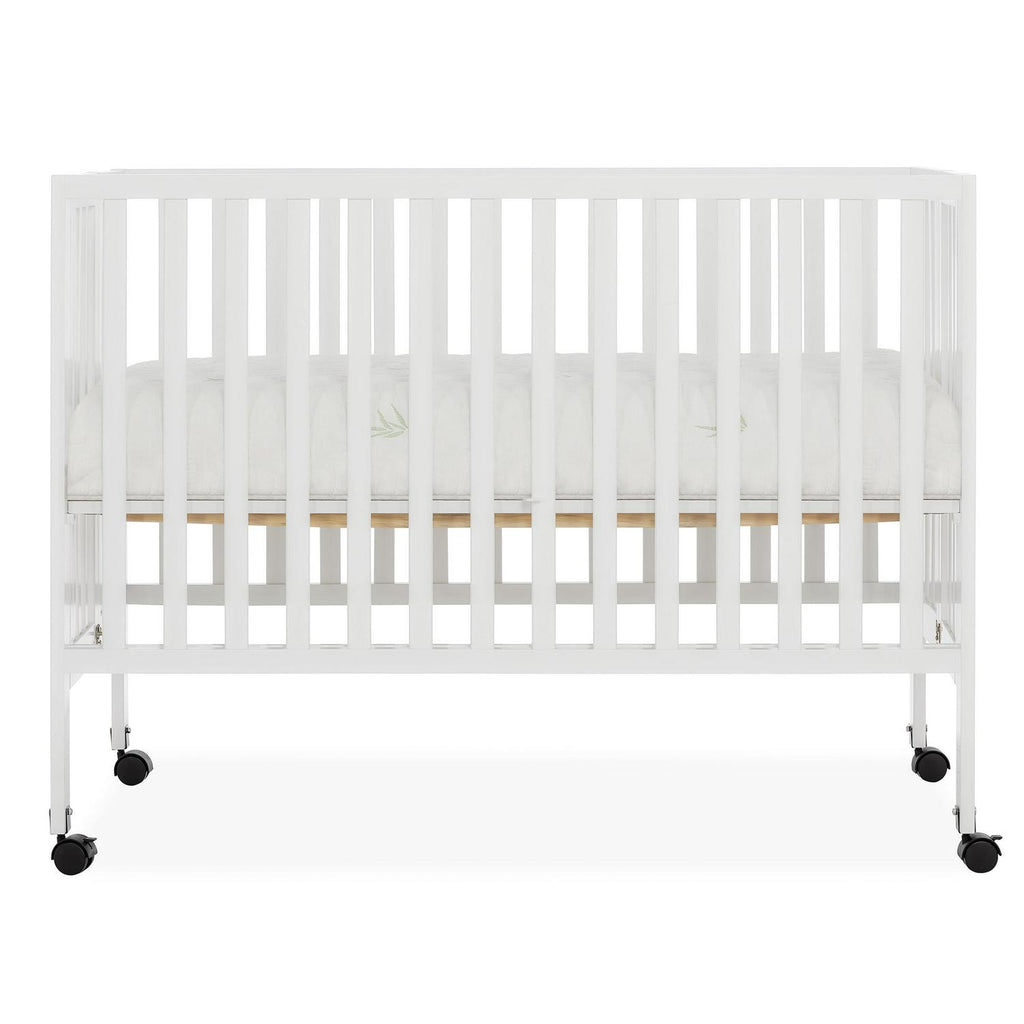 Dream on Me Quinn Full - Size Folding Crib. Removable Wheels. Modern Nursey. Adjustable Mattress Support. Patent Folding System in White