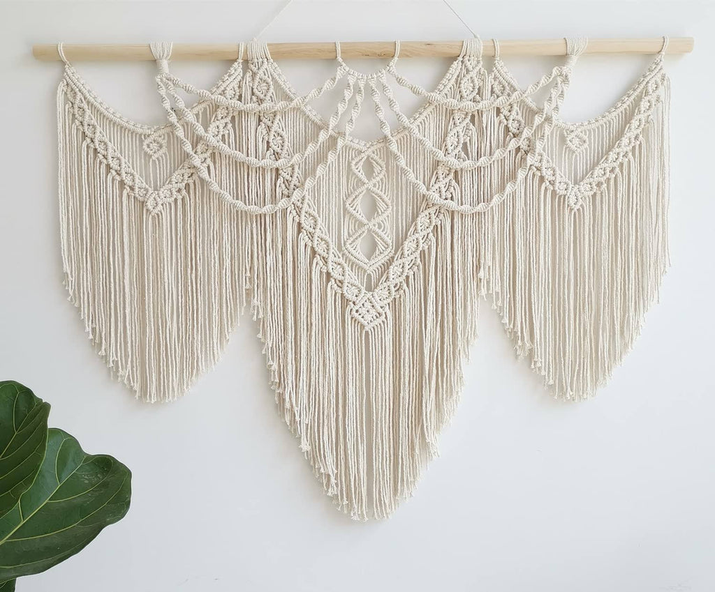 guzhiou Large Macrame Wall Hanging - Boho Tapestry Macrame Wall Decor Art- Chic Bohemian Handmade Woven Tapestry Home Decoration for Bed