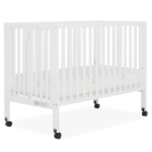 Dream on Me Quinn Full - Size Folding Crib. Removable Wheels. Modern Nursey. Adjustable Mattress Support. Patent Folding System in White